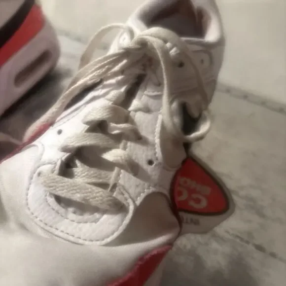 Women’s Nike Air Red/white Sneakers Size 9 - Picture 5 of 9